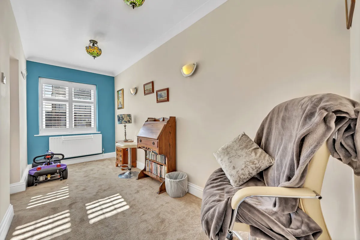 Riversdale Road, Romford, RM5, photo 8