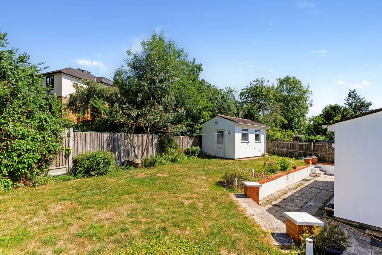 Whitegate Gardens, Harrow, HA3, photo 5