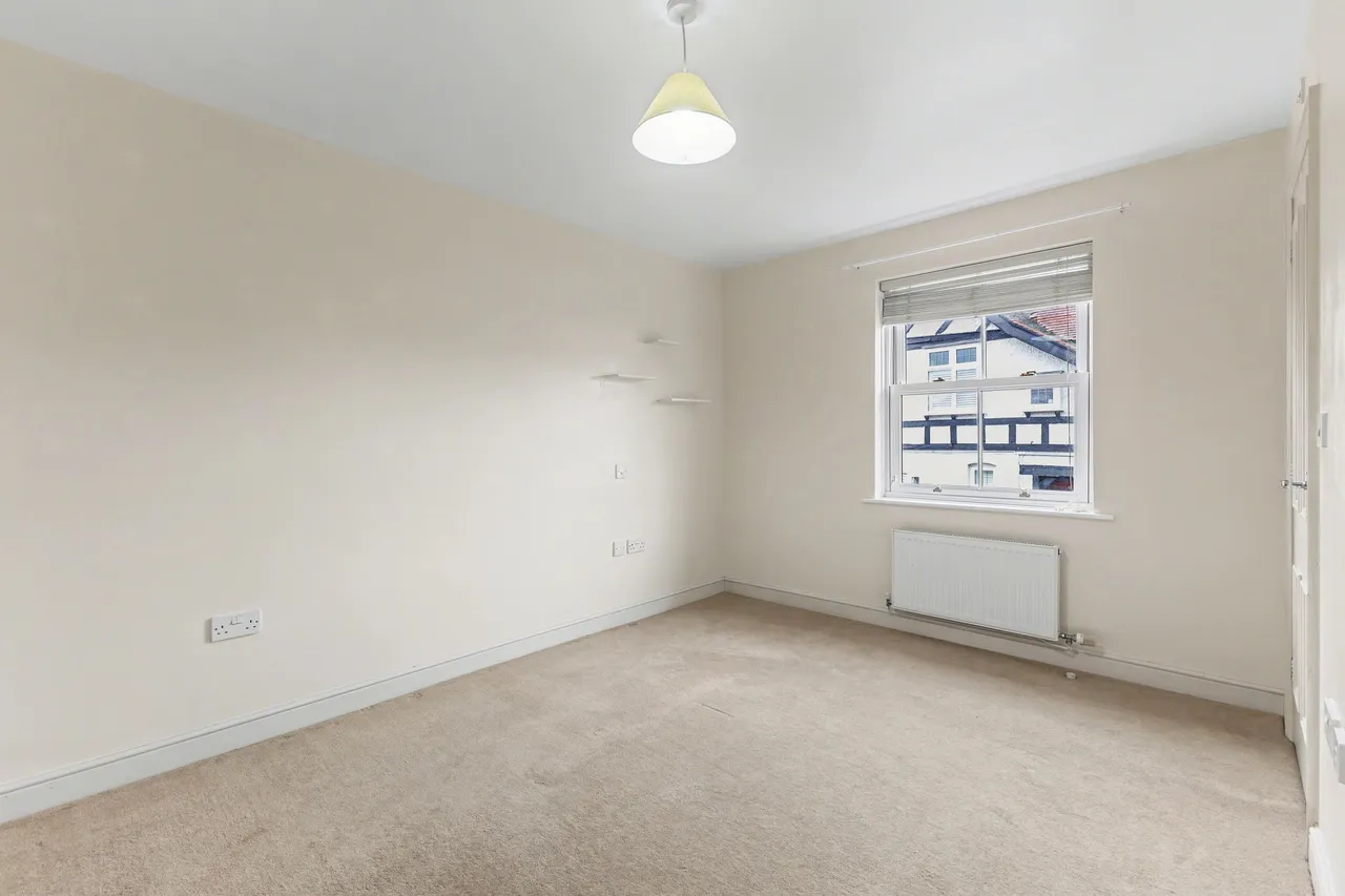 John Martin Square, Evesham, WR11, photo 10