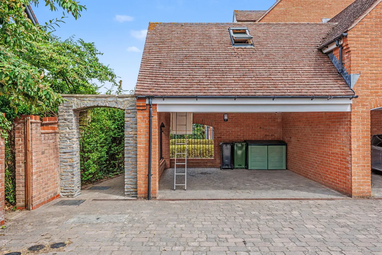 John Martin Square, Evesham, WR11, photo 23