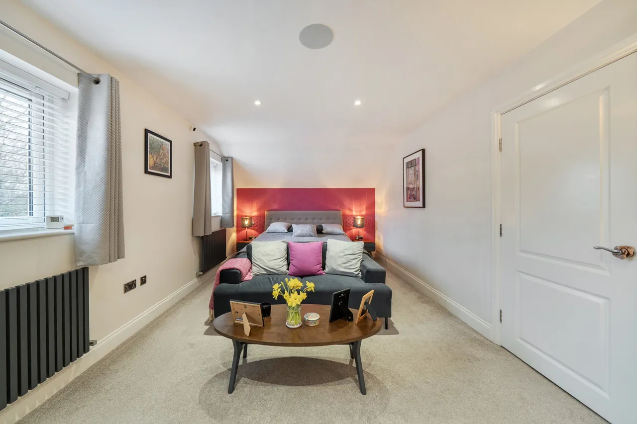 Swakeleys Road, Uxbridge, UB10, photo 13