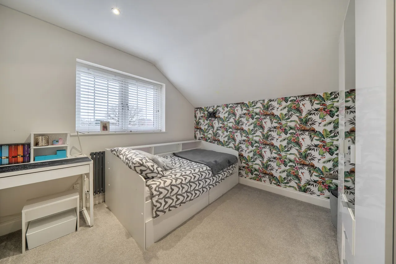 Swakeleys Road, Uxbridge, UB10, photo 16