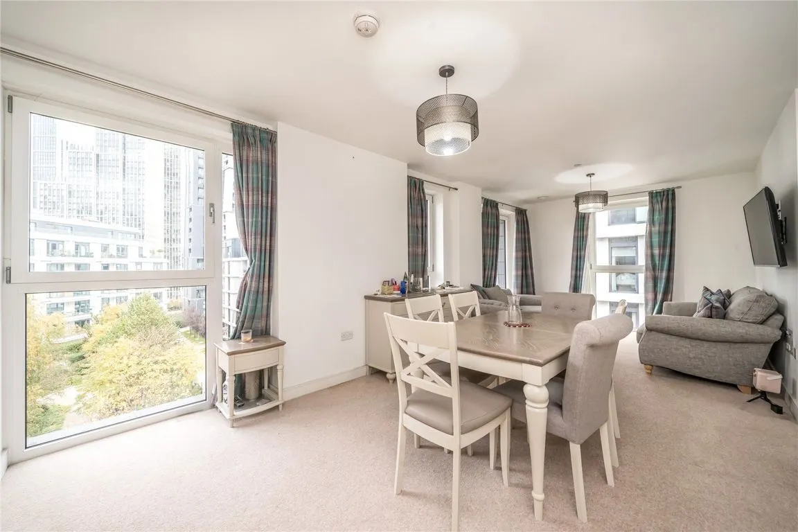 2 bed flat to rent — Hebden Place, Nine Elms