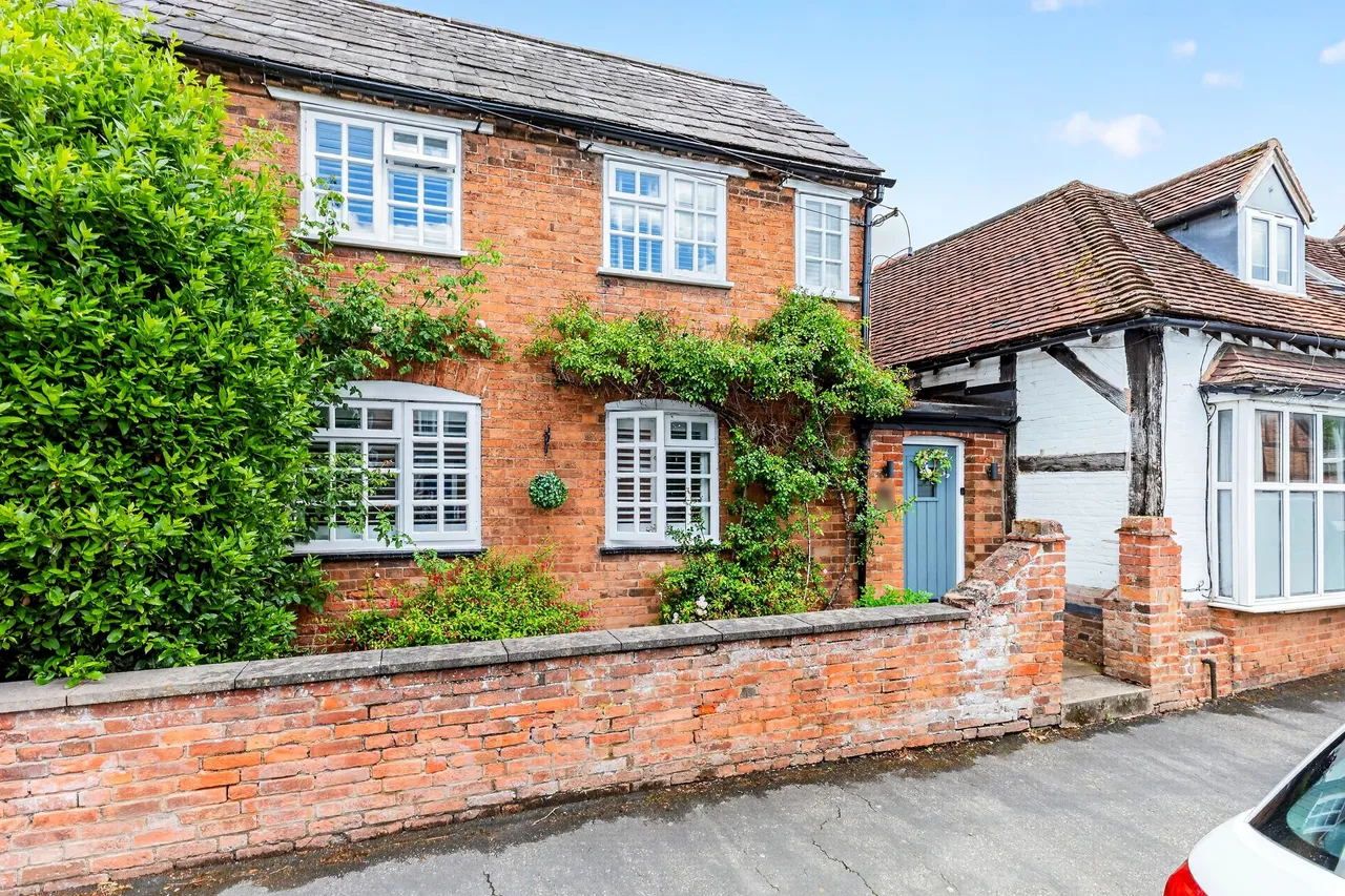 2 bed house for sale — Bridge Street, Barford, CV35