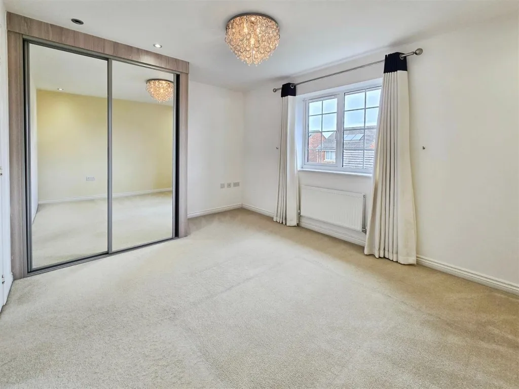 Chelveston Road, Raunds, Wellingborough, photo 8