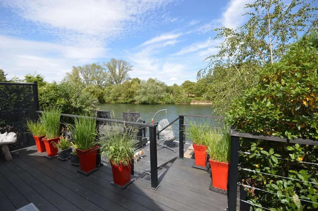 The Island, Thames Ditton, KT7, photo 11