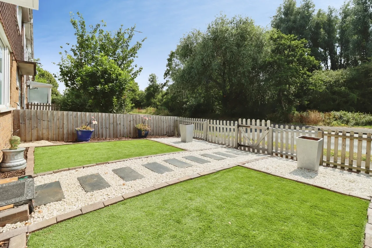 Hercules Close, Little Stoke, Bristol, Gloucestershire, BS34, photo 4