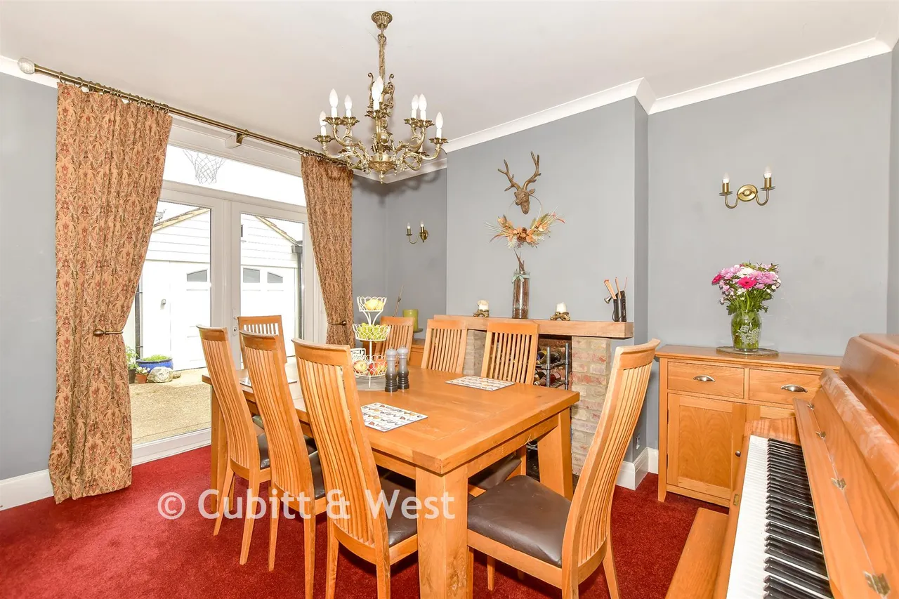 Stubbington Avenue, Portsmouth, PO2, photo 3