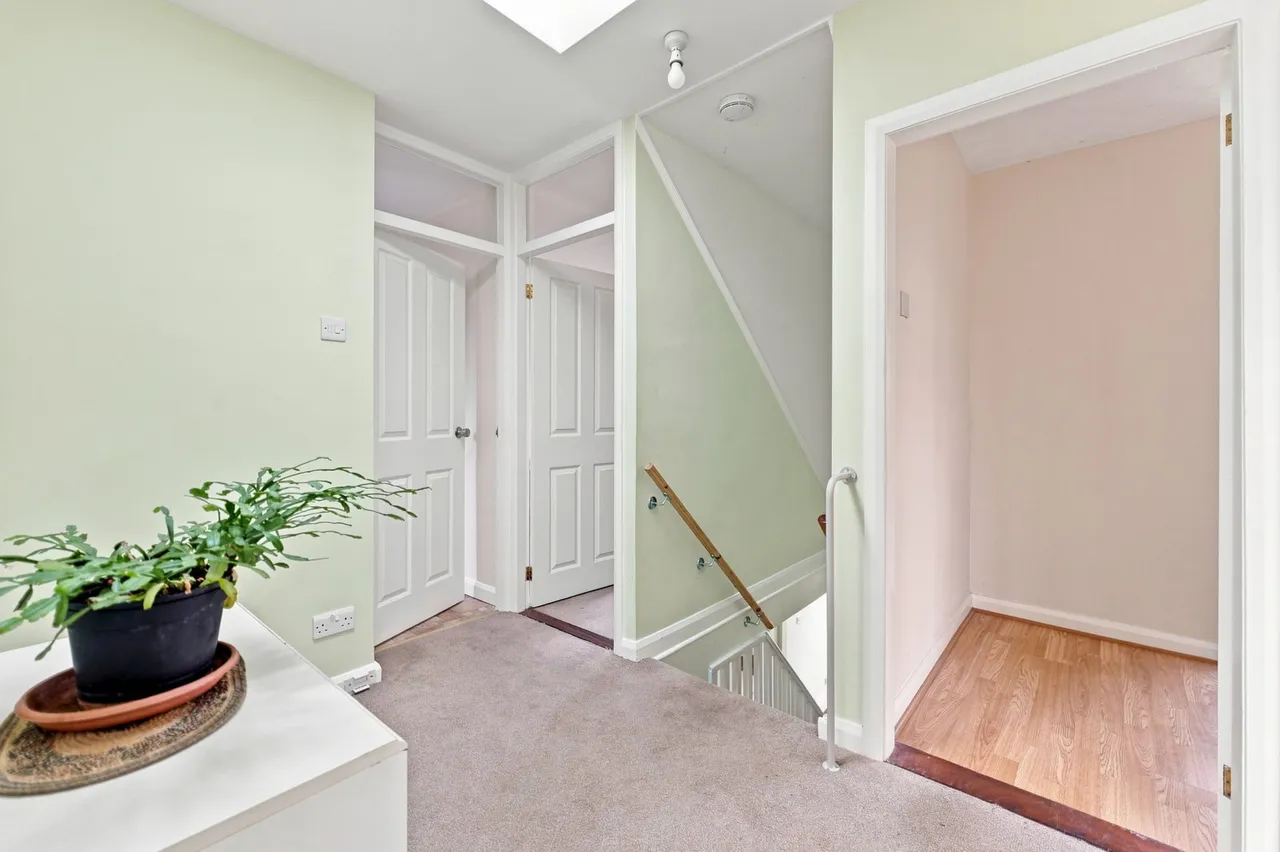 Fernwood Drive, Radcliffe-on-Trent, NG12, photo 14