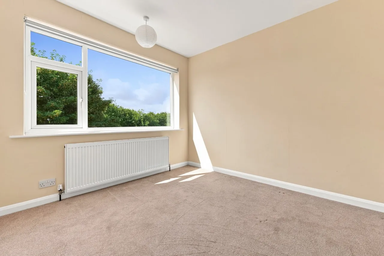 Fernwood Drive, Radcliffe-on-Trent, NG12, photo 19