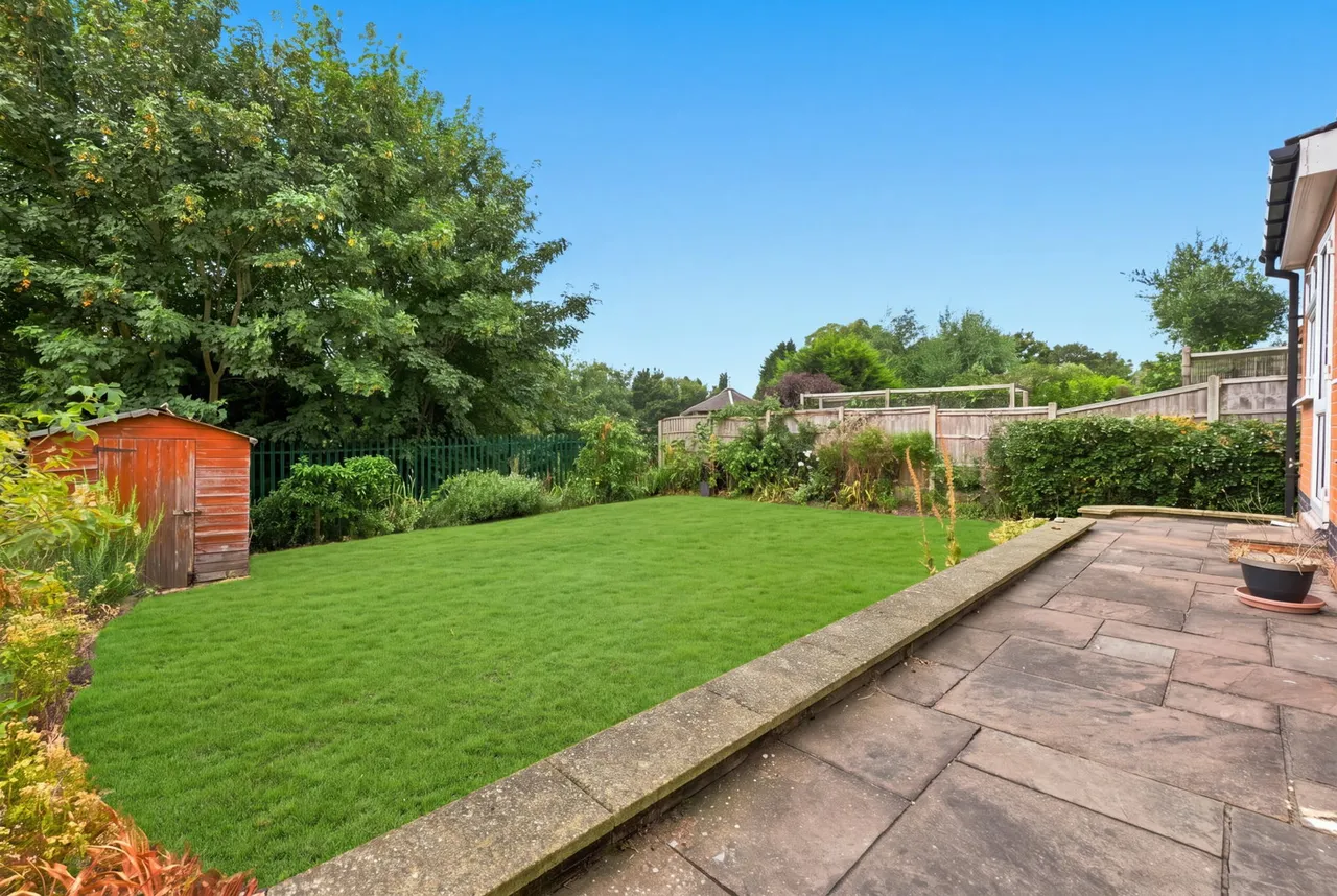 Fernwood Drive, Radcliffe-on-Trent, NG12, photo 27