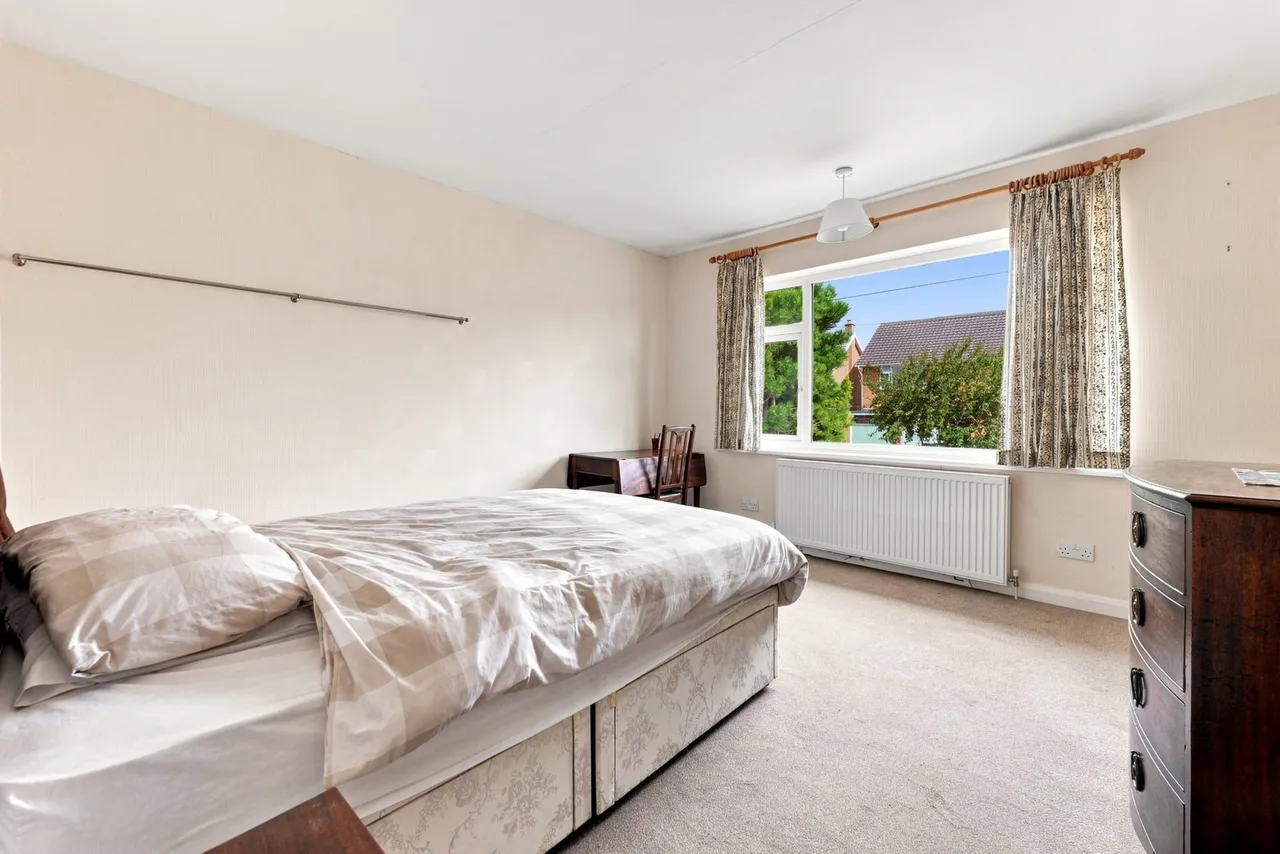 Fernwood Drive, Radcliffe-on-Trent, NG12, photo 18