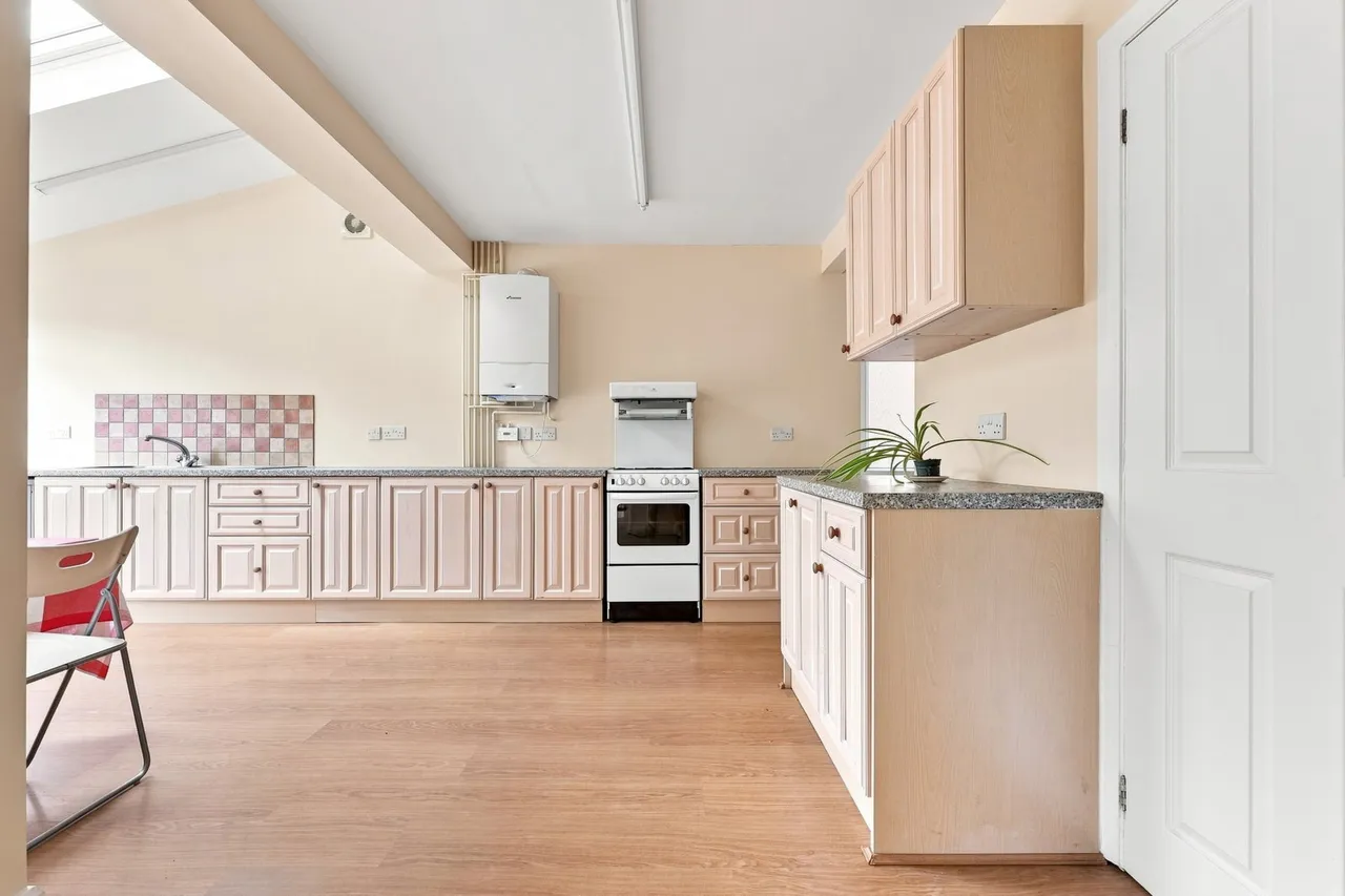 Fernwood Drive, Radcliffe-on-Trent, NG12, photo 6