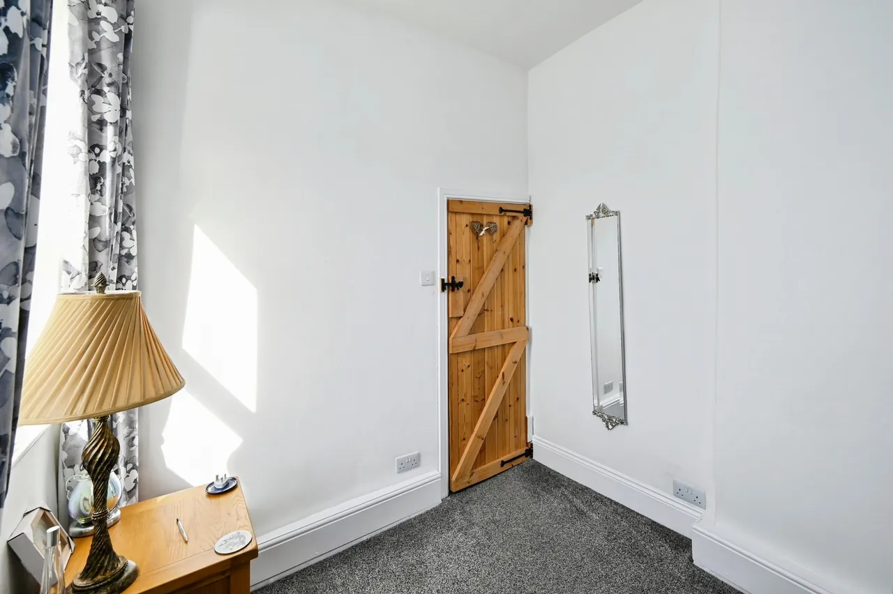 Mapplewells, Nottingham, NG17, photo 10