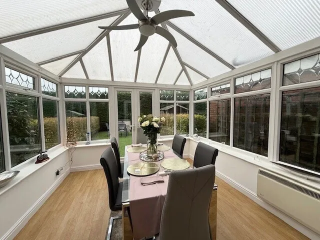 Waterford Place, Heald Green, SK8, photo 10