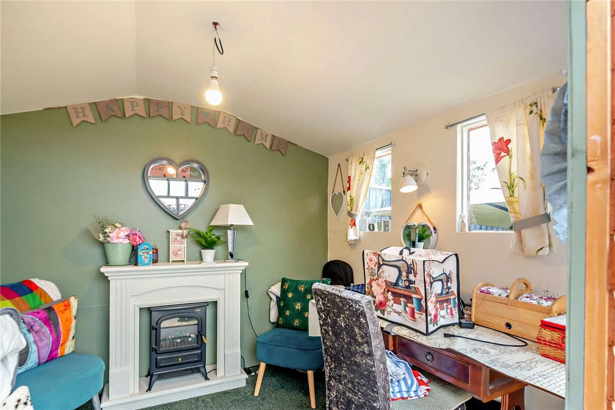 Edwards Hill, Lambourn, RG17, photo 22