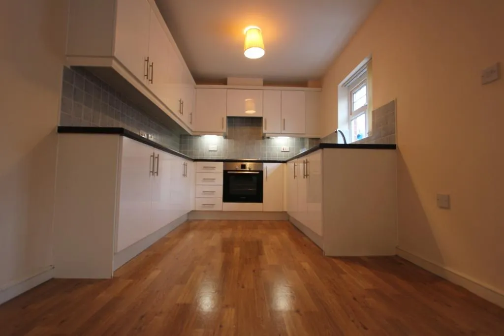 Hardy Close, Dukinfield, SK16, photo 7
