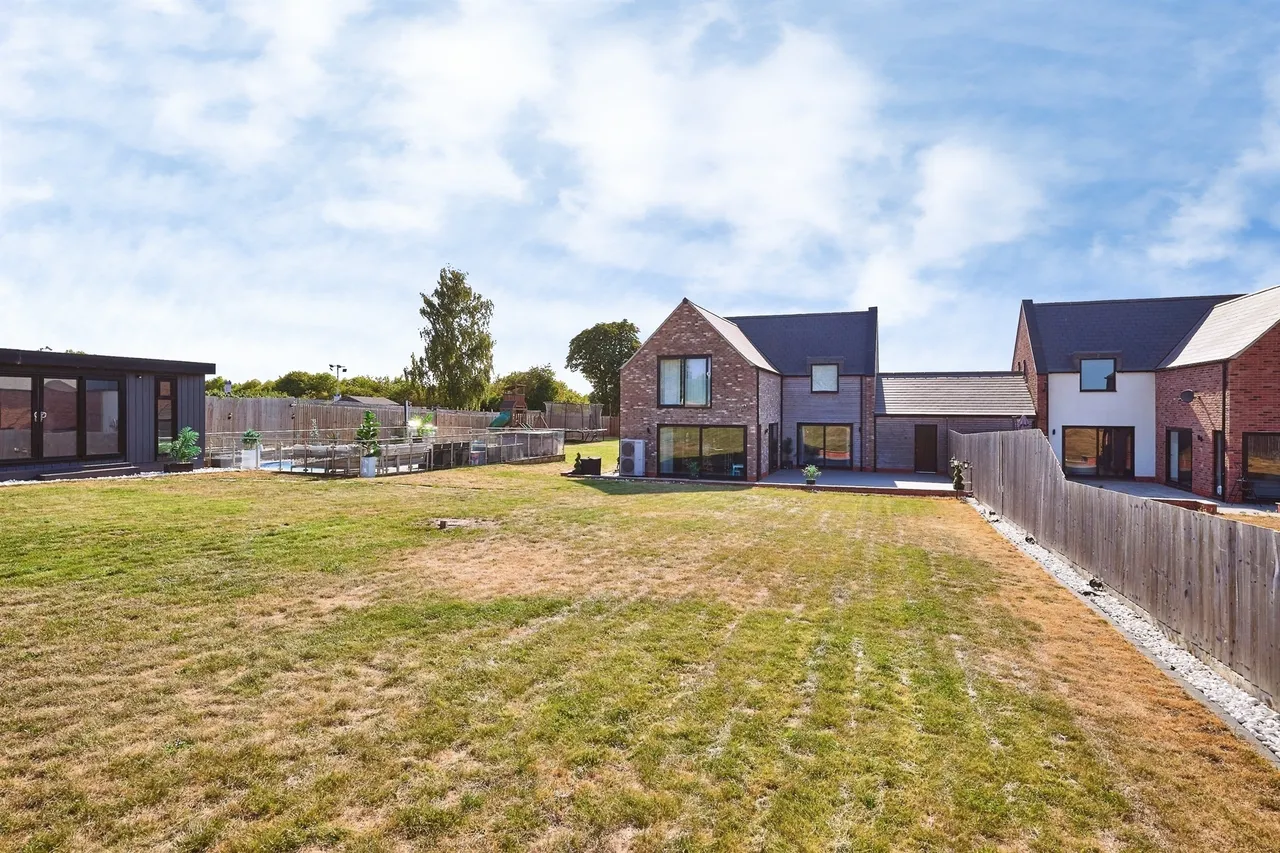 Great North Road, Norman Cross, PE7, photo 20