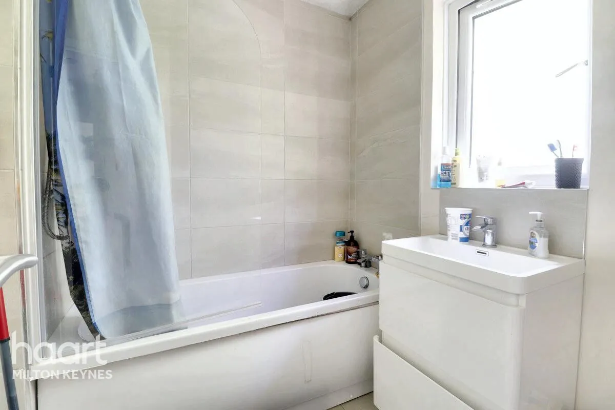 Runford Court, Milton Keynes, MK5, photo 11