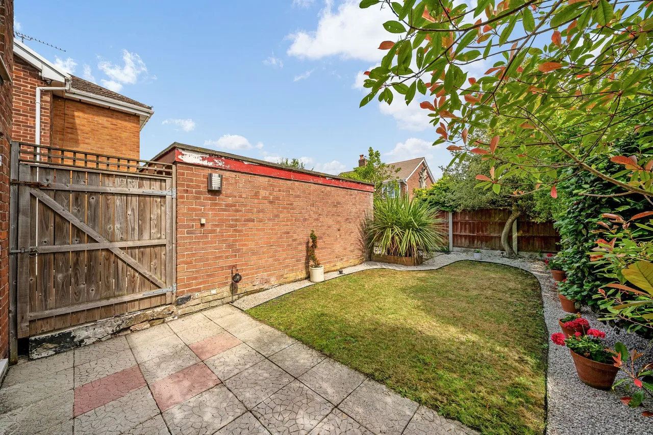 Minton Way, Widnes, Widnes, WA8 9RA, photo 22