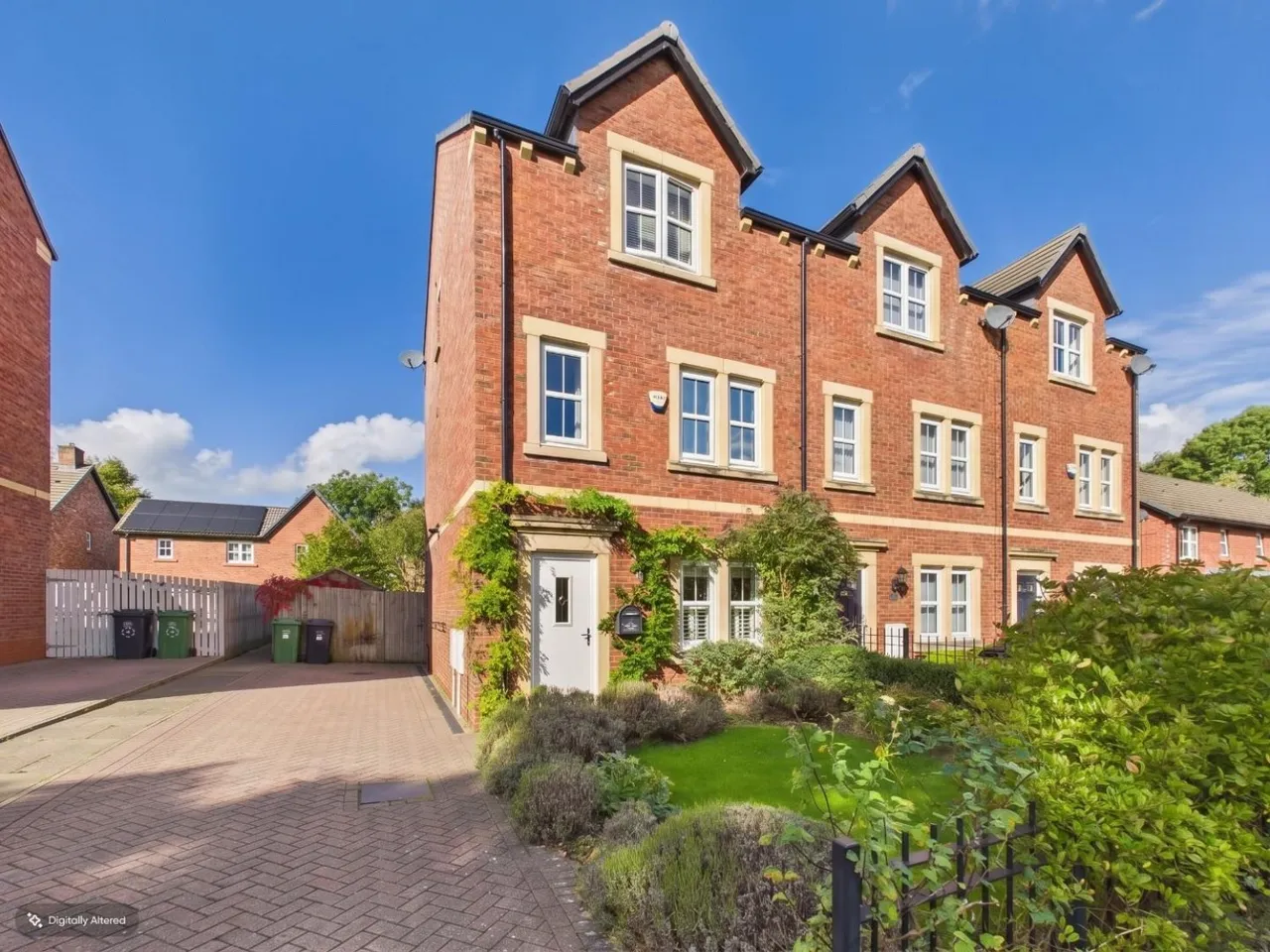 3 bed house for sale, Southwell Square, Carlisle, CA2