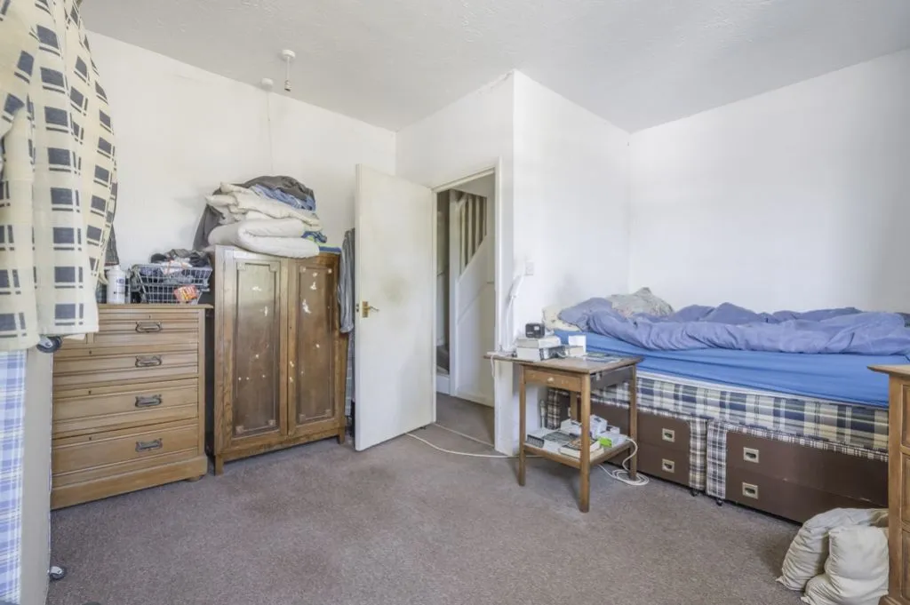 County Road, Swindon, SN1, photo 7