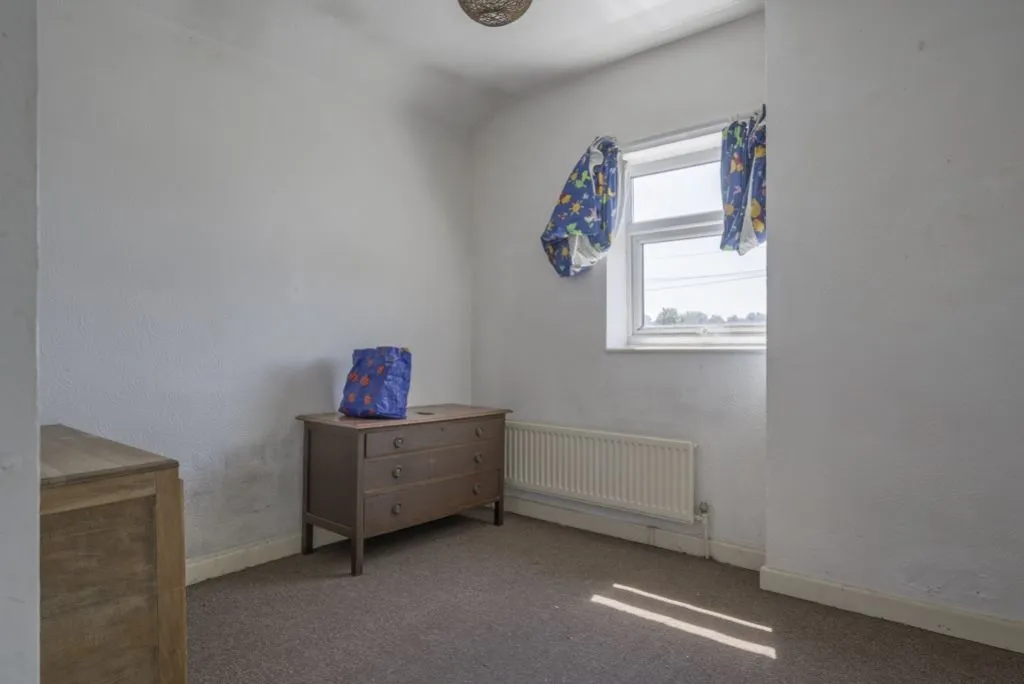 County Road, Swindon, SN1, photo 9