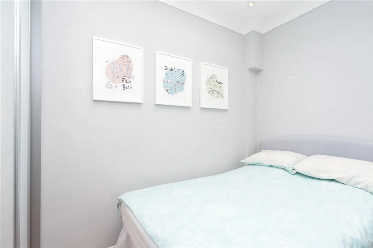 Bronwen Court, Grove End Road, St John's Wood, London, NW8, photo 9