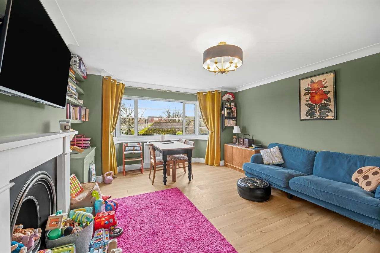 Upper Richmond Road West, London, SW14, photo 11