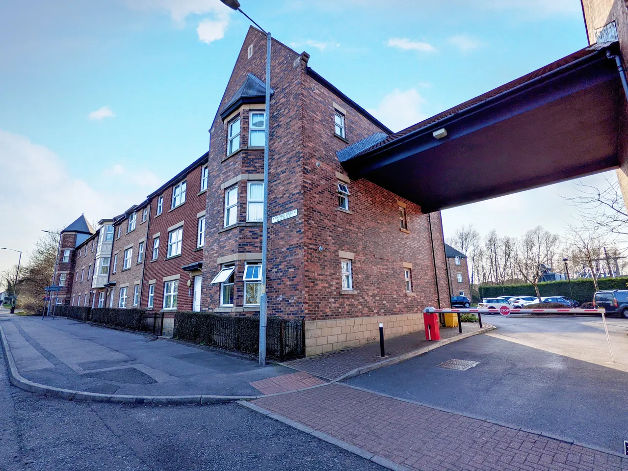 2 bed flat to rent — Whitfield Court, Pity Me, Durham, DH1 5BT