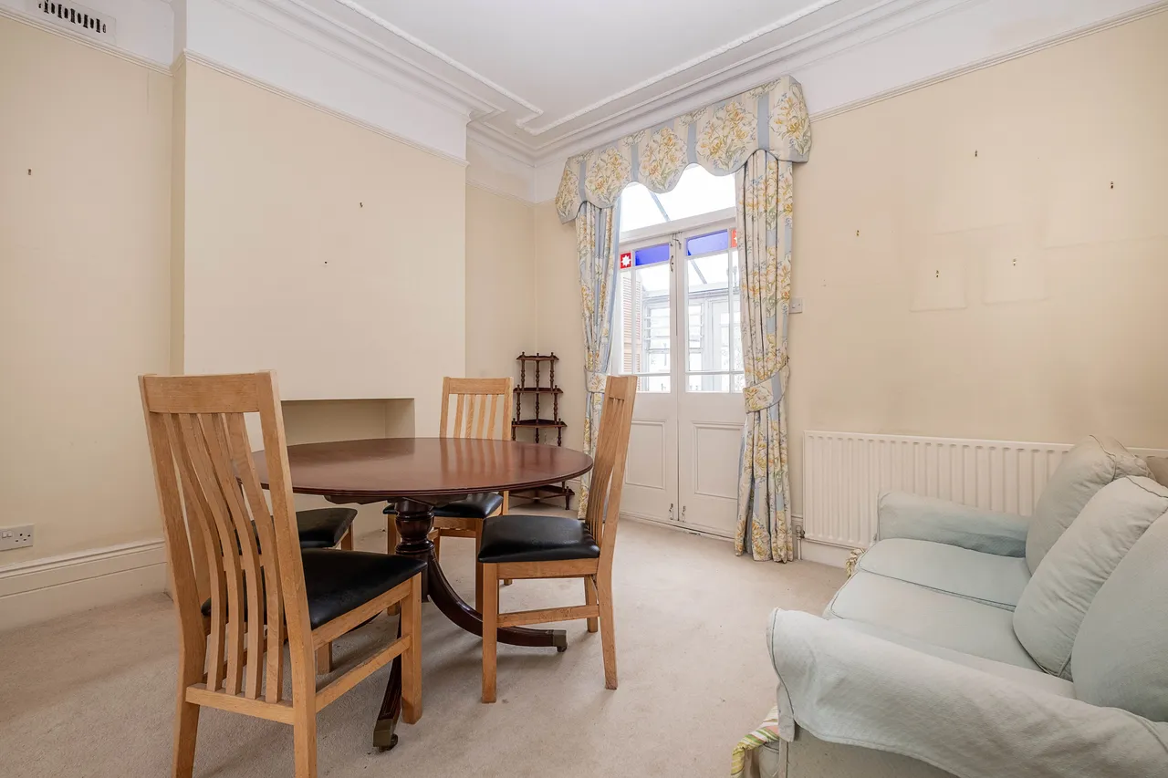 Earlsfield Road, London, SW18, photo 11