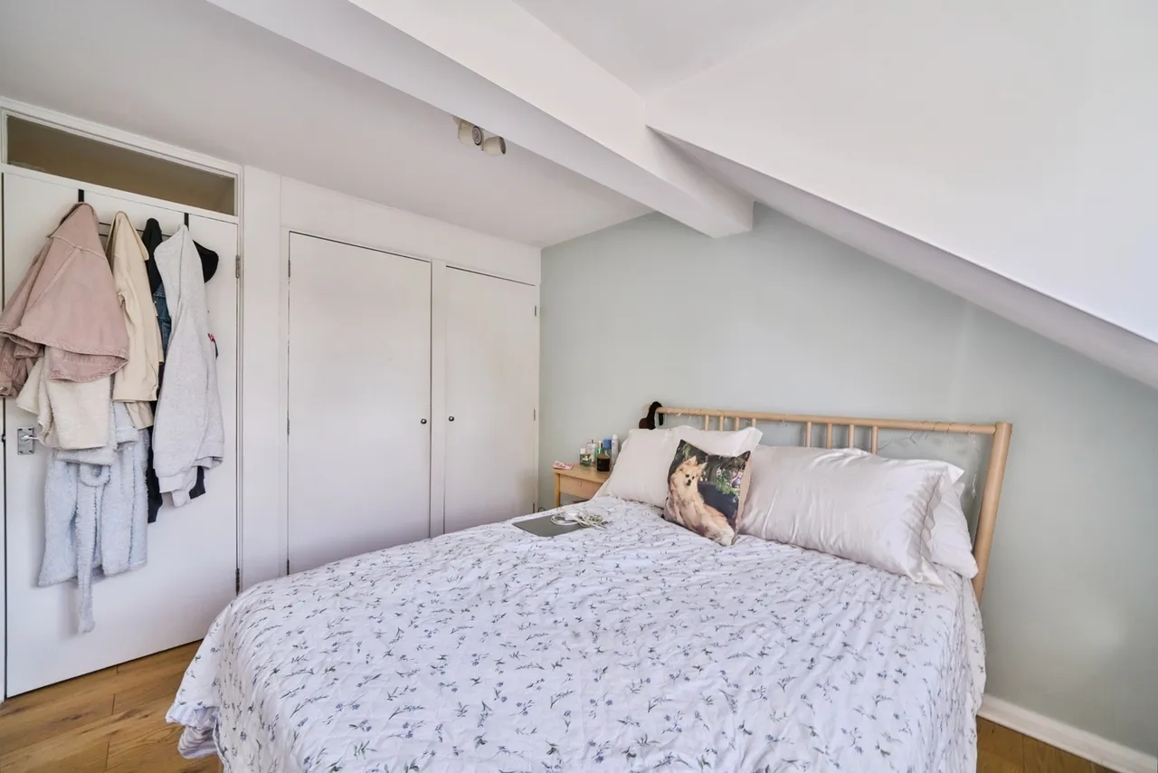 Forest Road, London, E11, photo 10
