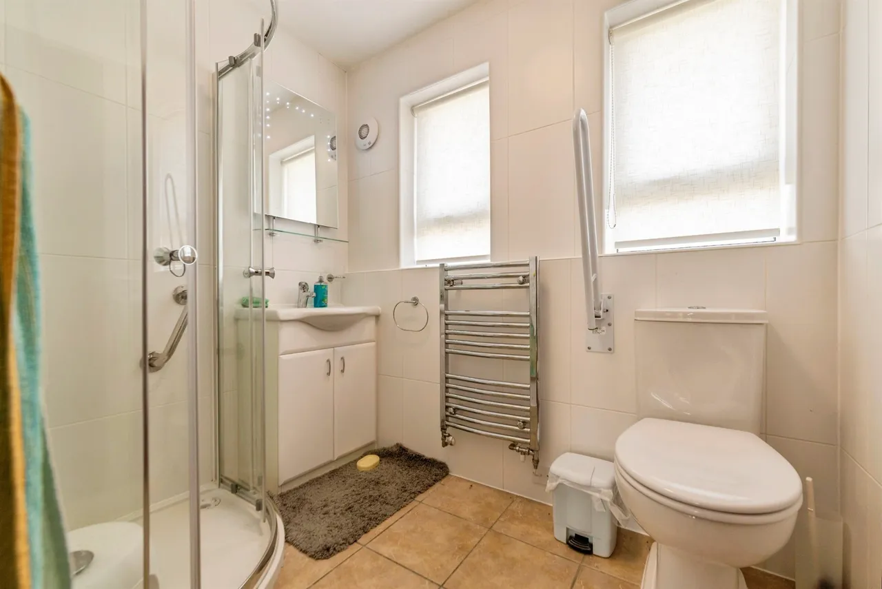 Fourth Avenue, Grantham, NG31, photo 13