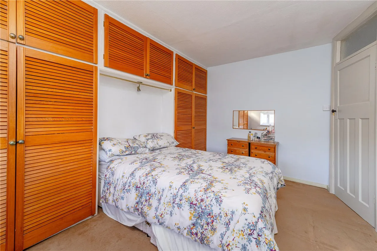 Westbrook Avenue, Hampton, TW12 2RE, photo 12