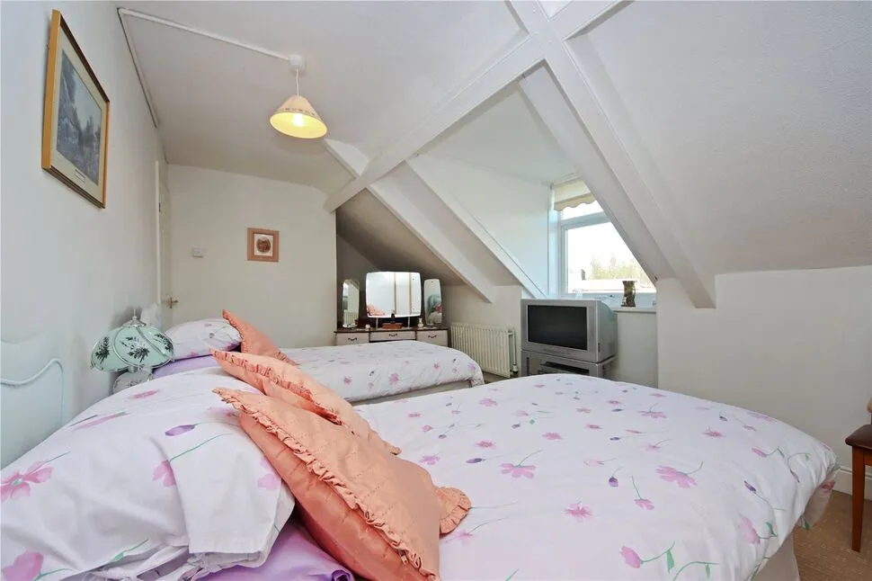 Avenue Road, Saltwell, NE8, photo 13