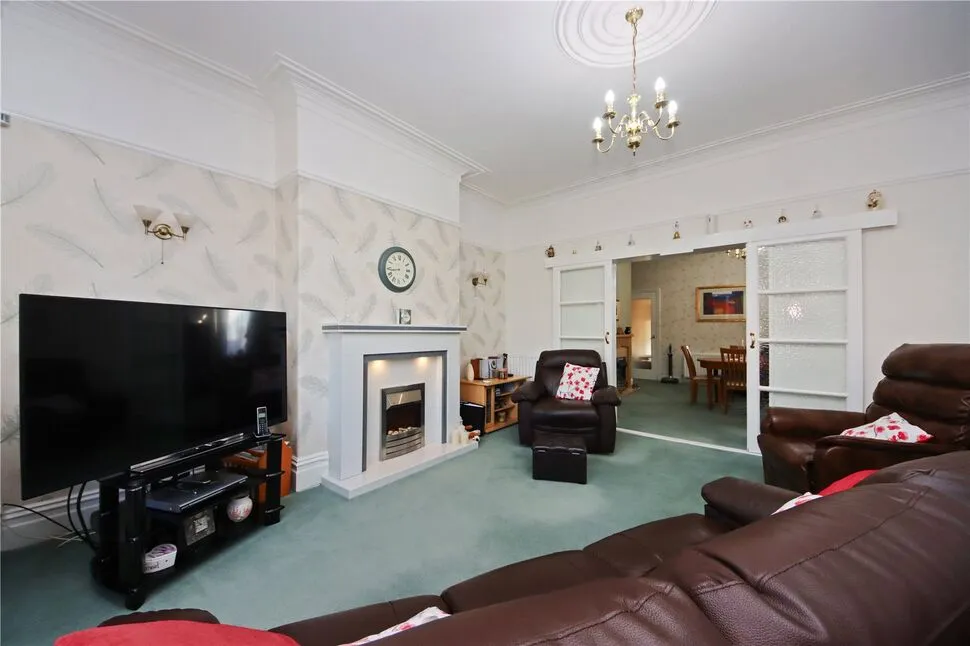 Avenue Road, Saltwell, NE8, photo 3