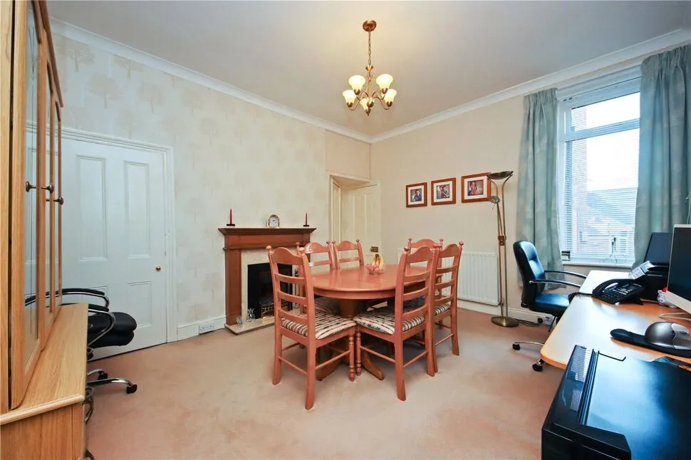 Avenue Road, Saltwell, NE8, photo 18