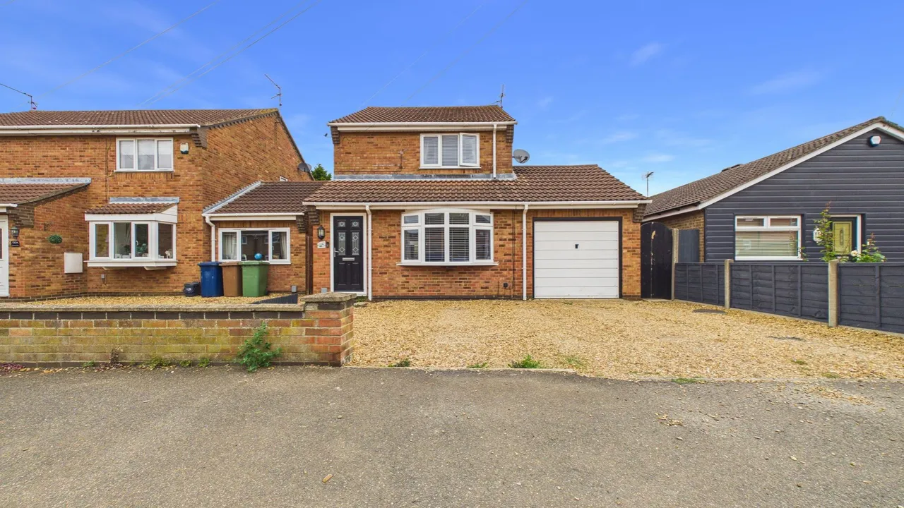 3 bed house for sale — Drybread Road, Whittlesey, Peterborough, PE7