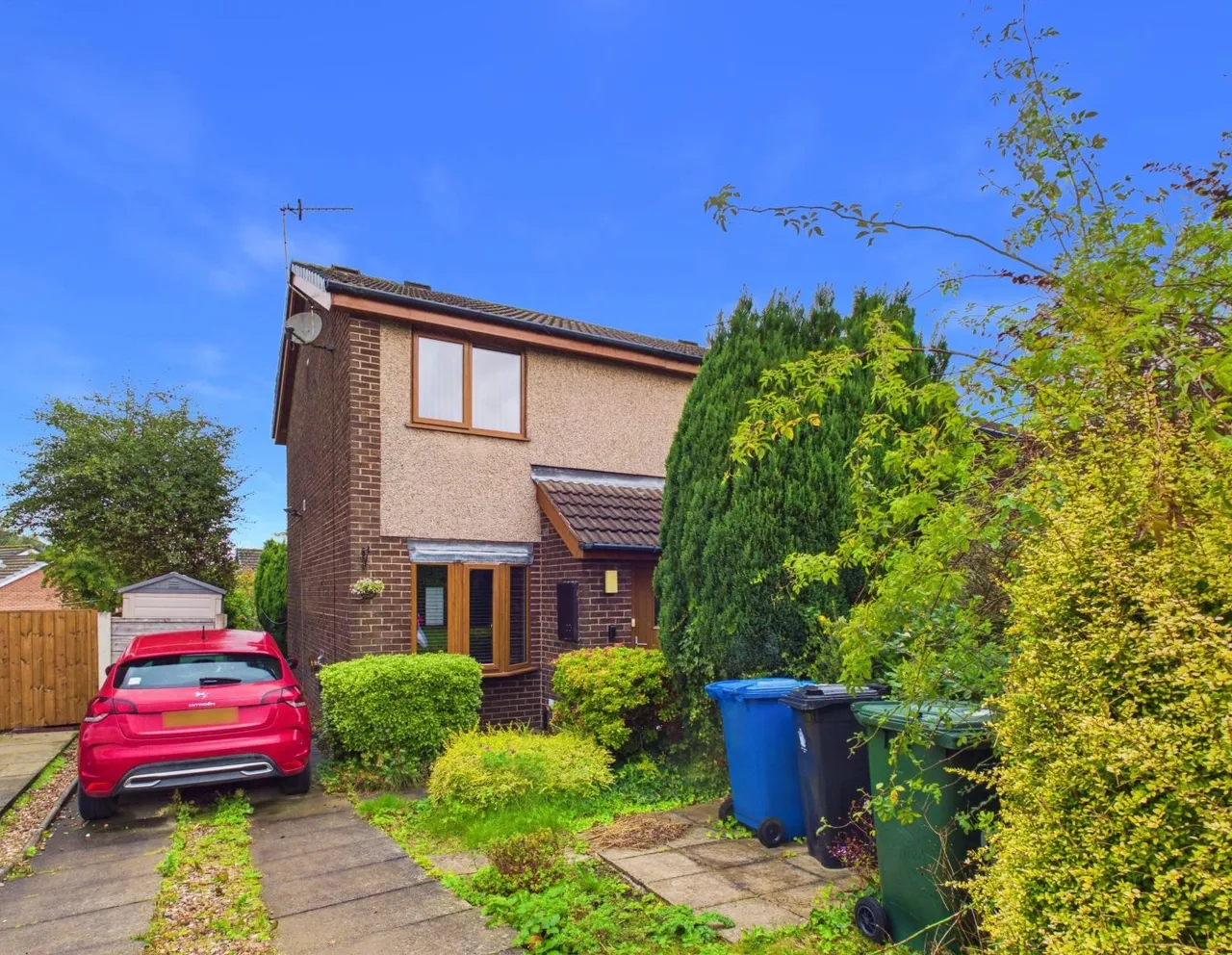 2 bed house for sale, Mercer Crescent, Helmshore, BB4