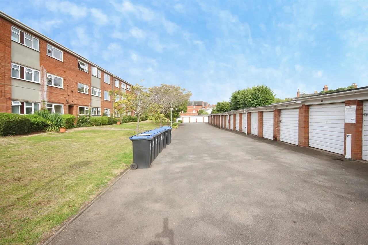 Warwick Place, Leamington Spa, CV32, photo 9