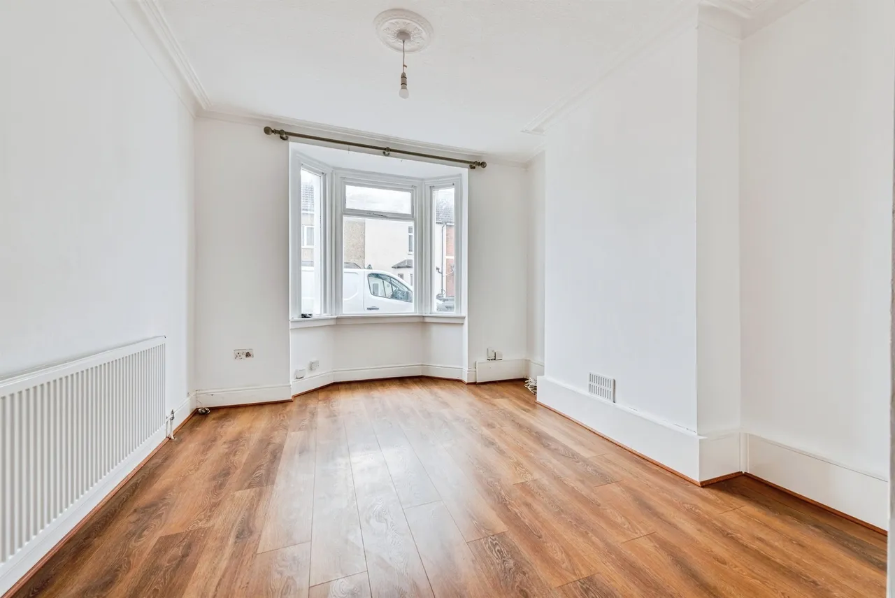 Morrison Street, Swindon, SN2, photo 6