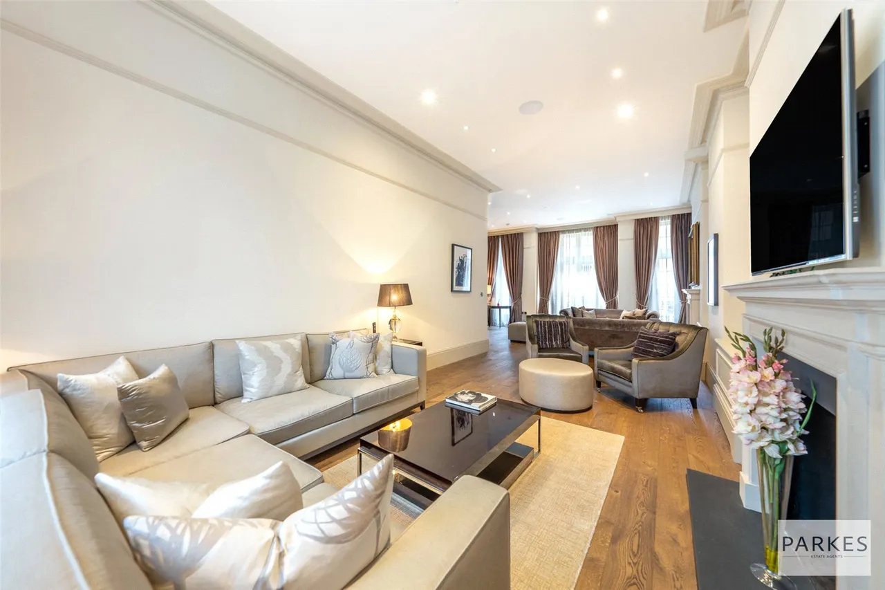 Hertford Street, Mayfair, London., W1J 7DP, photo 8