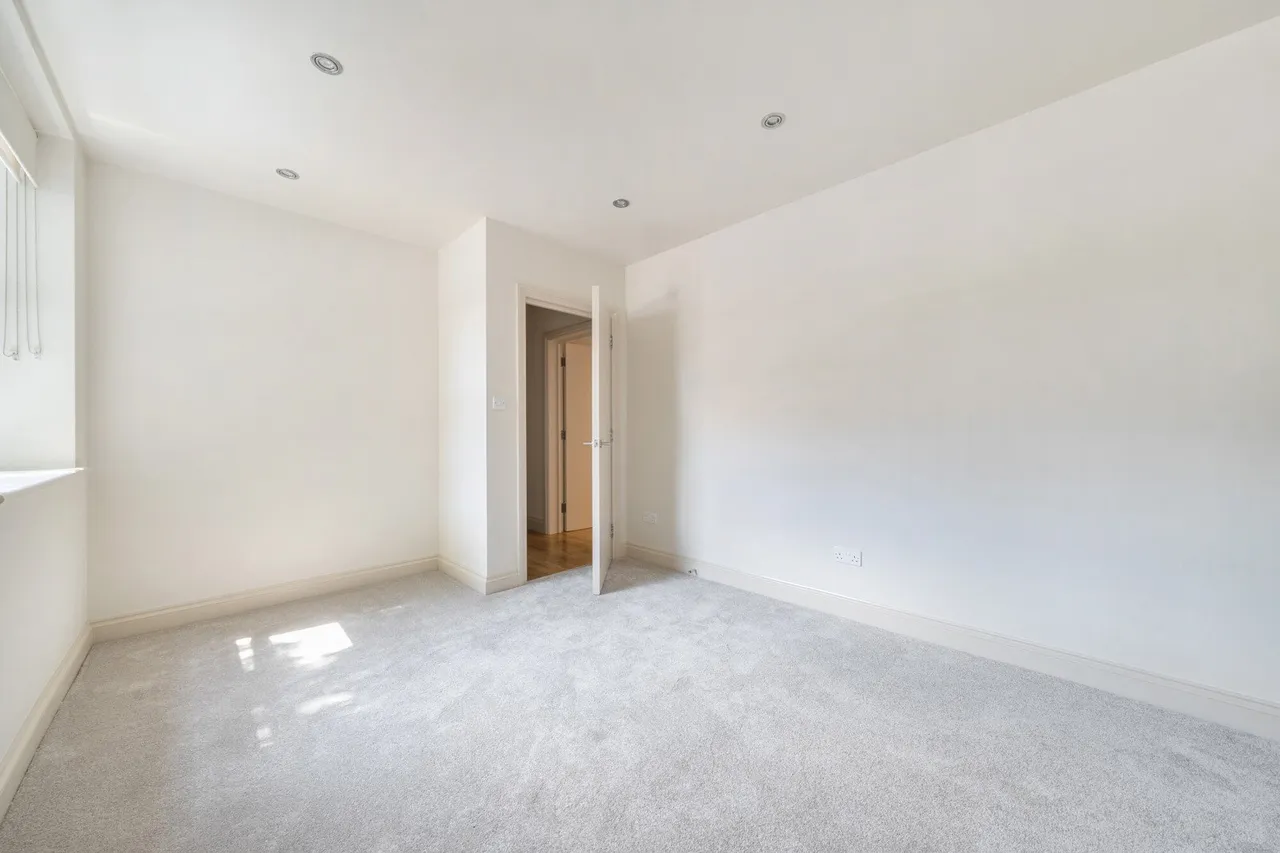 Whateley Road, SE22, photo 9