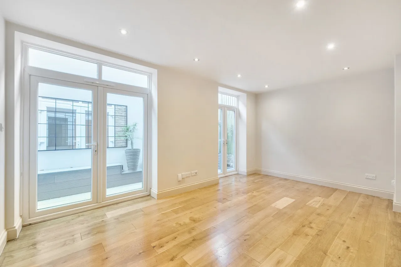 Whateley Road, SE22, photo 7