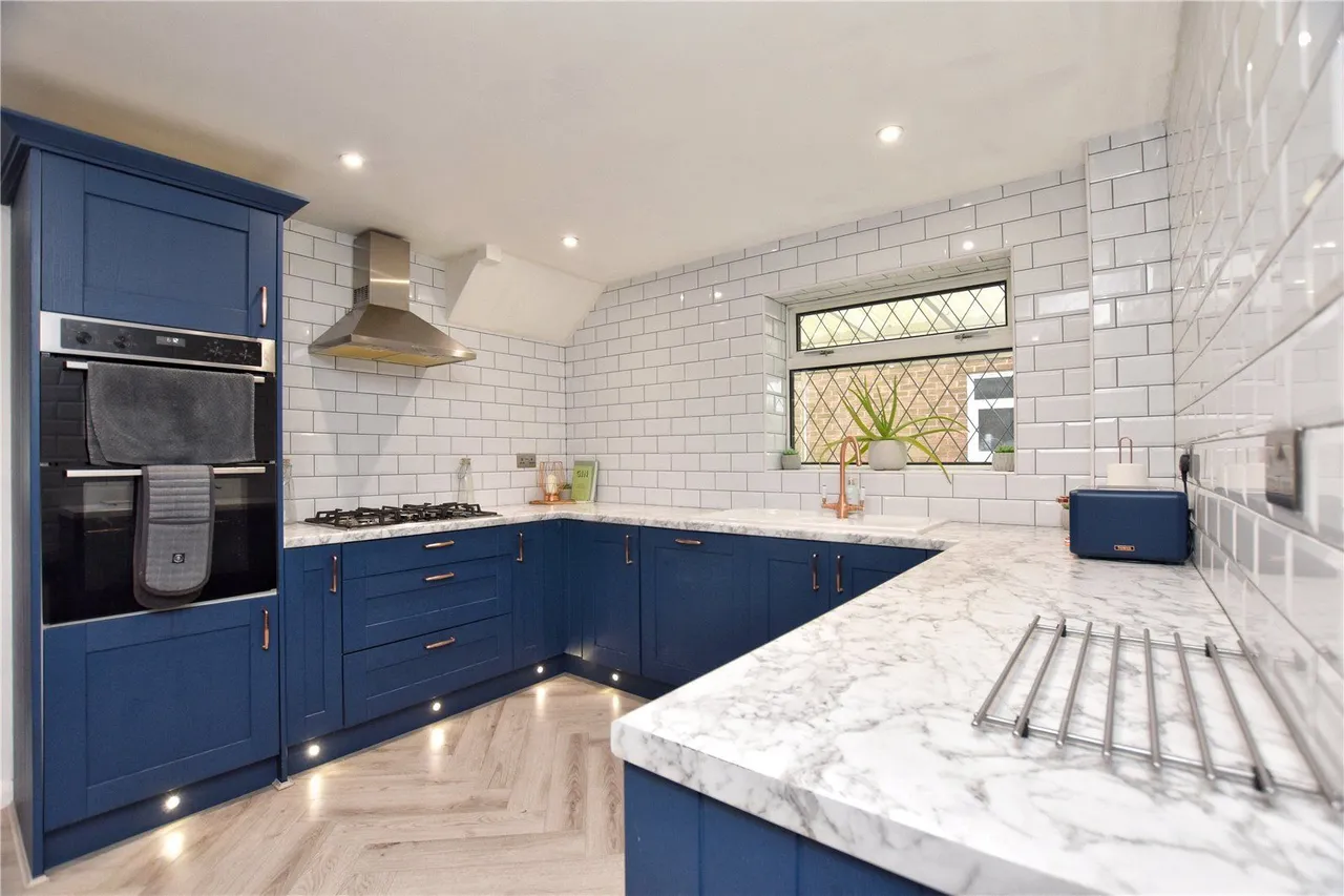 Severn Road, Heywood, OL10, photo 8