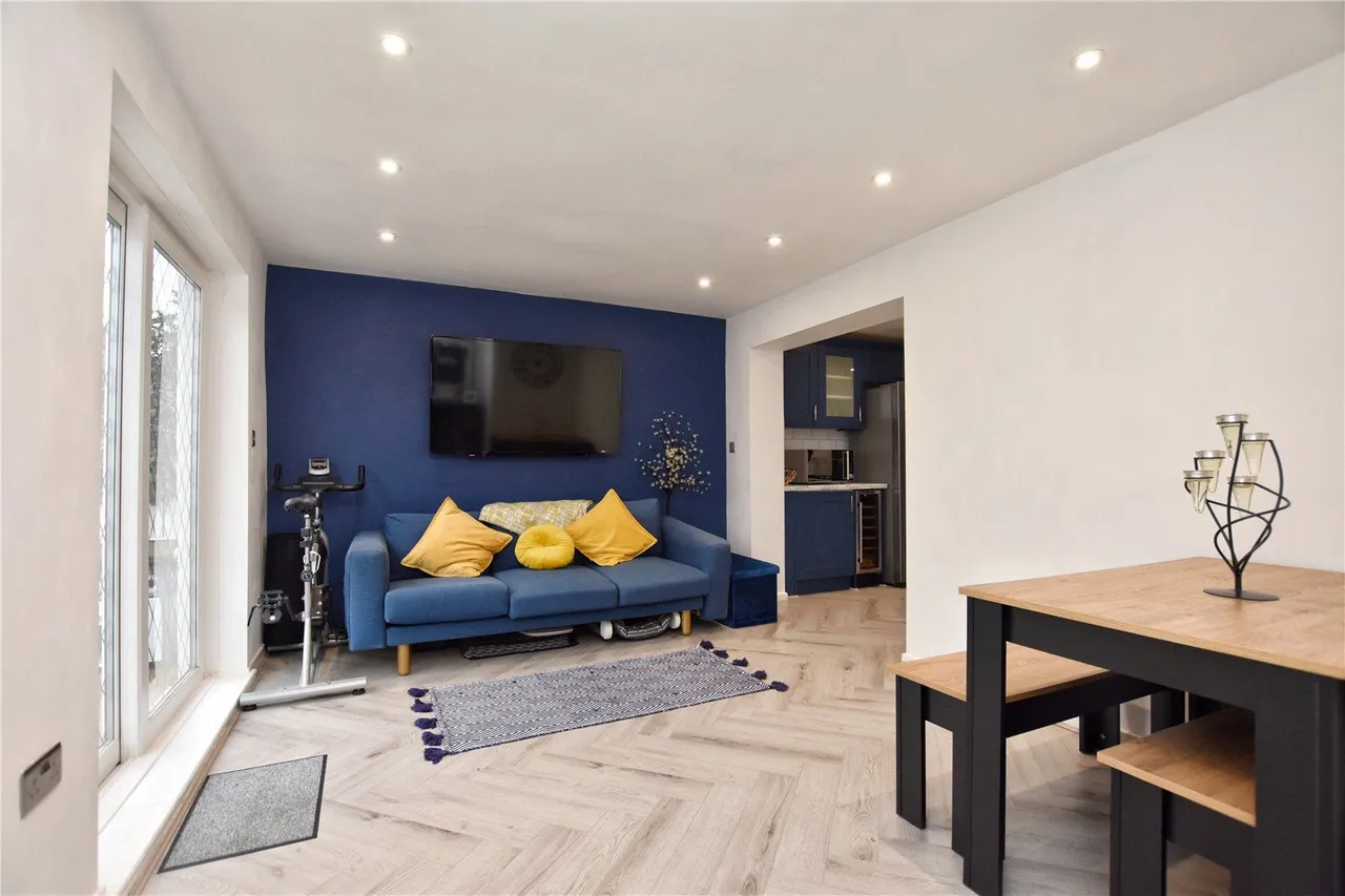 Severn Road, Heywood, OL10, photo 6