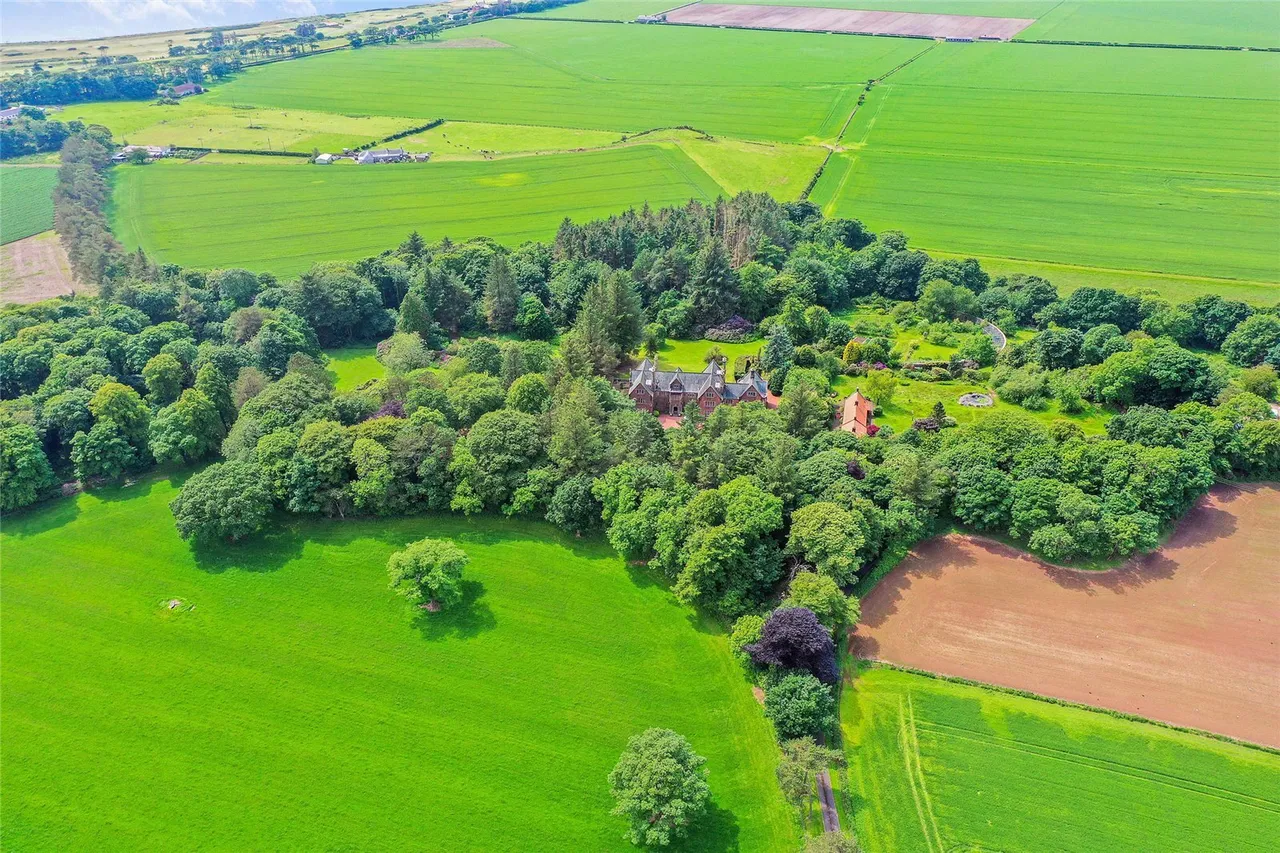 Carlung House, Carlung Estate, West Kilbride, North Ayrshire, KA23, photo 2