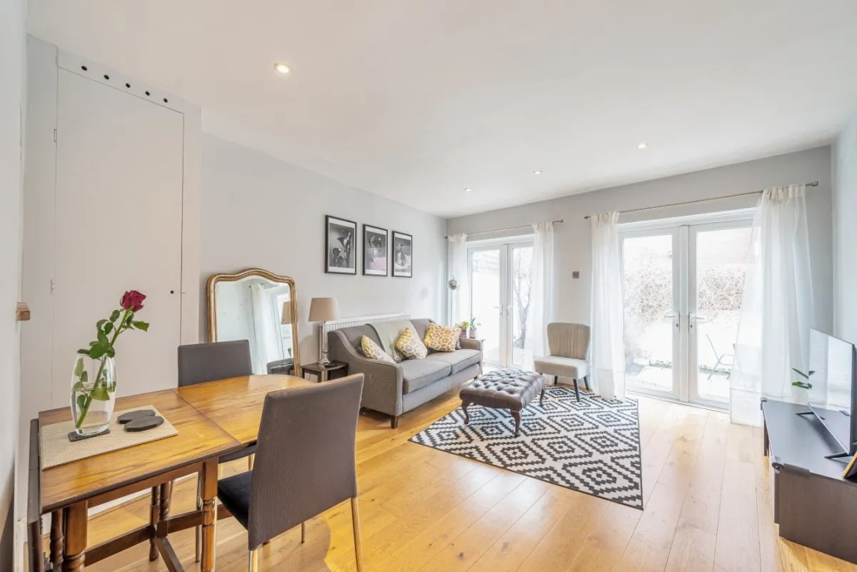 Ferndale Road, Clapham, SW4, photo 11