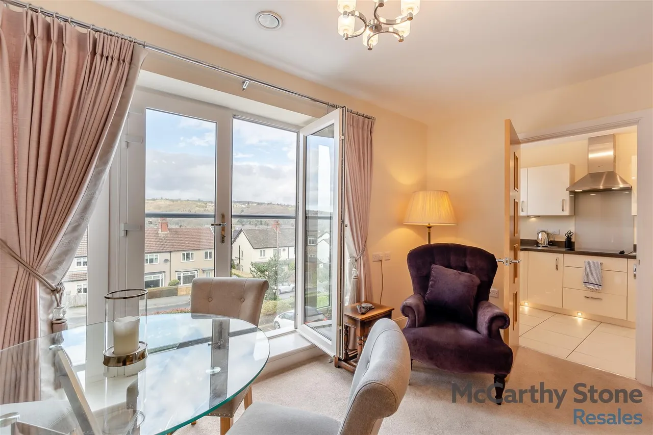 Railway Road, Ilkley, LS29, photo 16