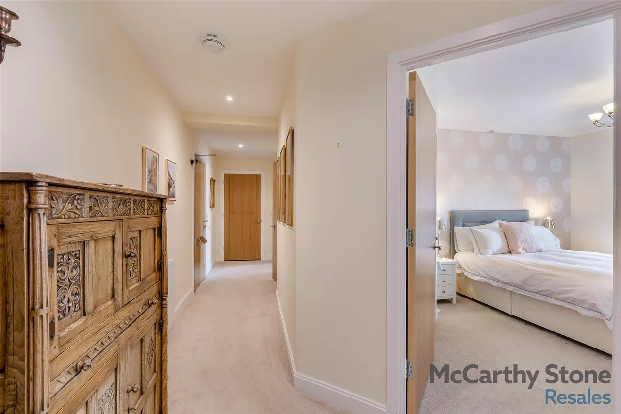 Railway Road, Ilkley, LS29, photo 15